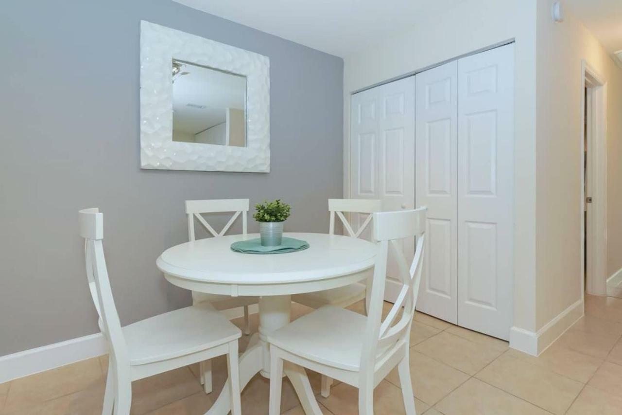 Ferienhaus Lovely - Close To Siesta, Shops & Dining *