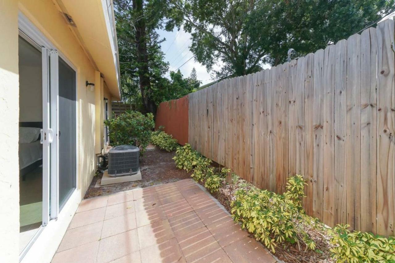 Lovely - Close To Siesta, Shops & Dining Ferienhaus